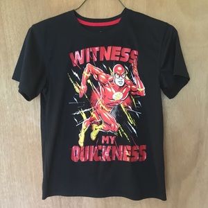 Boys L black performance material t shirt